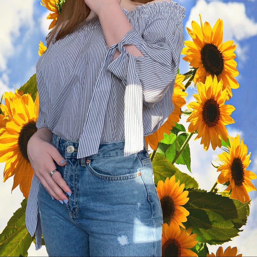 Aeo off-the-shoulder blouse